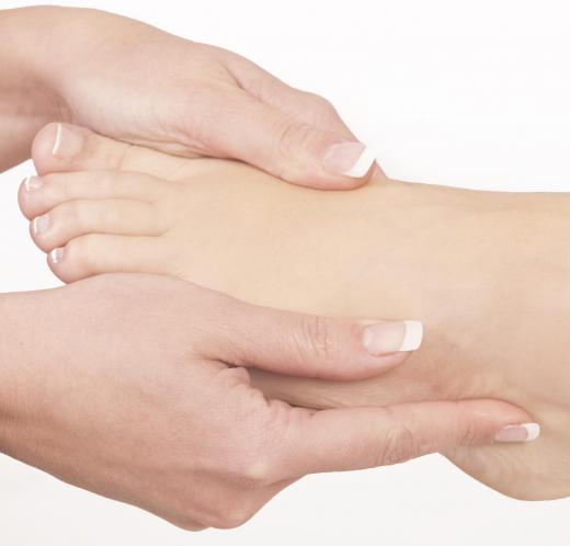 As diabetics are prone to severe complications stemming from seemingly minor foot injuries, they are advised against dancing en pointe.