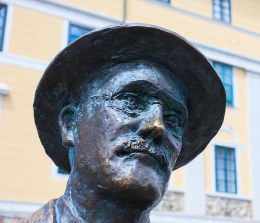 In his novels, James Joyce used stream of consciousness, a form of surrealism.